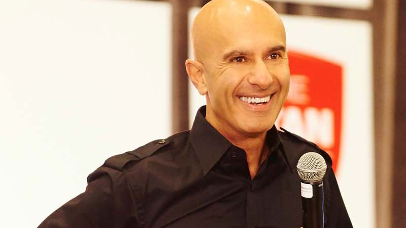 The Daily Mastery Podcast By Robin Sharma channel artwork